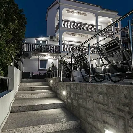 Apartmani Jordanka Crikvenica Exterior foto