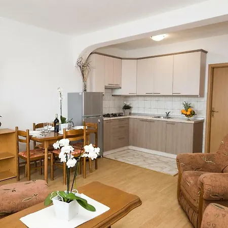 Apartmani Jordanka Crikvenica Exterior foto
